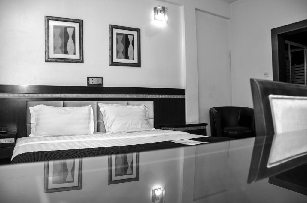 Hotel Rosebud Abuja Exterior photo
